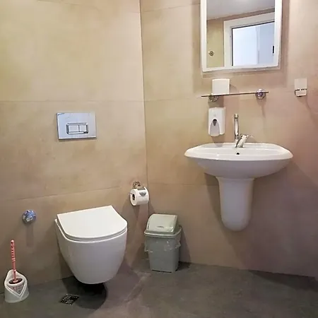 Hotel Viras